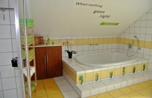 Ferienwohnung Voelkel mit Dachterrasse - Foto 10