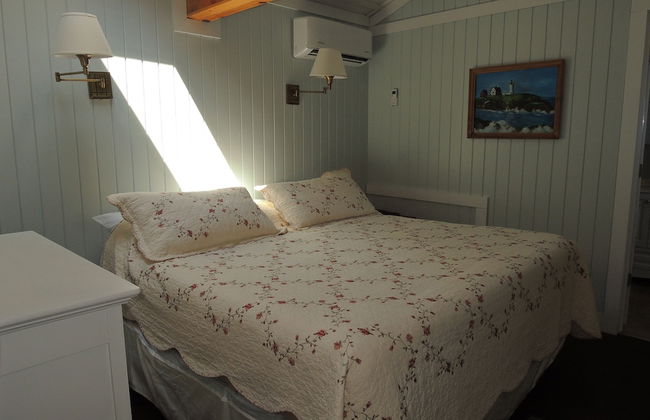 Shorelands Guest Resort and Cottages - Photo 10