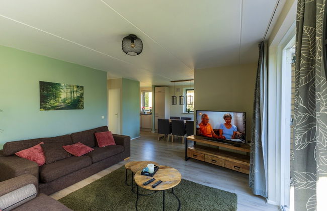 Alluring Holiday Home With Garden - Foto 12