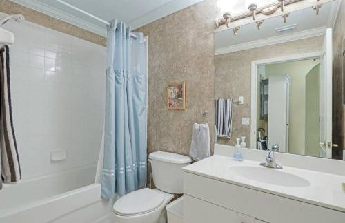 Spacious Golf Club Condo, Membership Available! - Foto 11