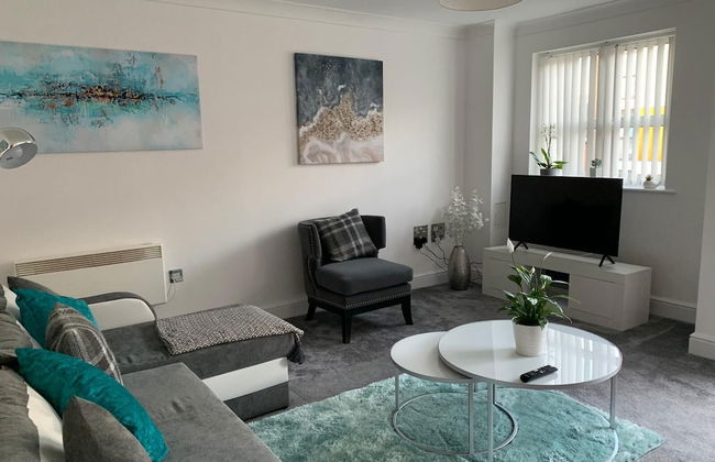 Absolute Stays At The Qube - Families Contractors, Free Wifi - Foto 16