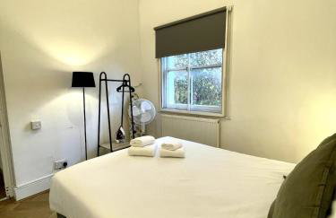 Chic 1-Bed Flat with Terrace in Notting Hill W10 - Foto 16