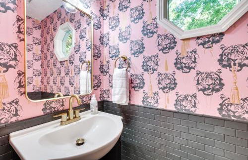 Mountain View Ridge Retreat, King, Queen, & Loft with 2 Twins - Foto 30