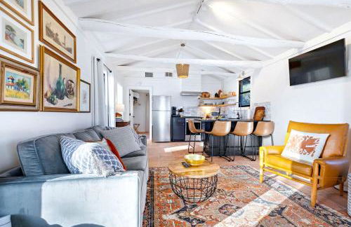 Pet-Friendly Glamping Cabin, with River Access in Ingram, Texas - Foto 31