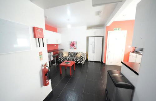 Private Rooms-Private Bathrooms-Near Airport- CABIN CREW paradise - Foto 57