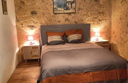 Appartement avec piscine privée et vue château proche Sarlat - FR-1-616-39 - Foto 28