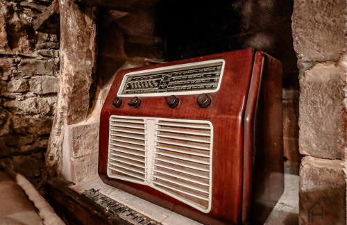 The Historic Oil Mill- Romantic Retreat - Foto 21