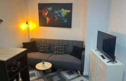 L'escale, proche Bordeaux, parking gratuit - Foto 8