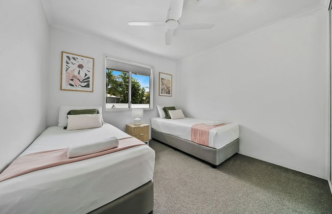 Coco Bay Resort - Photo 9