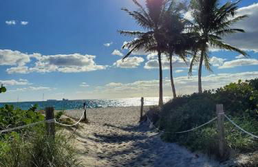 Oceana Blue / Beach Front / Pool / Bar / Relax - Foto 66