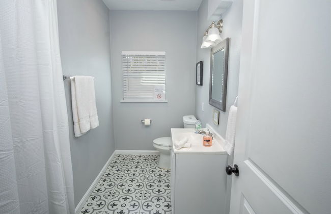 Magnificent Large Home Near Downtown - Foto 29