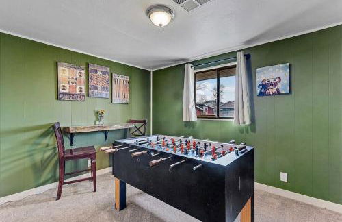 Grand Canyon Ranch Home - Western History - Big city lot - AC! - Photo 23