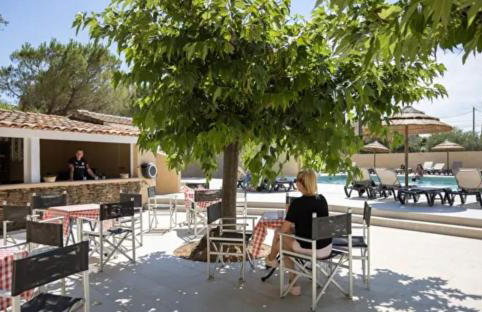 Mobil-home cosy Terrasse, soleil et piscine - Foto 23