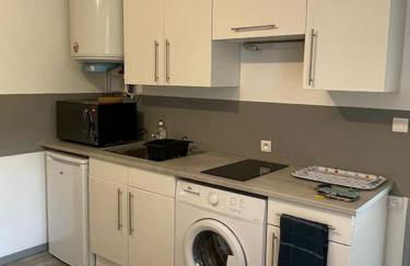 Studio RdC parking privé gratuit - Photo 9