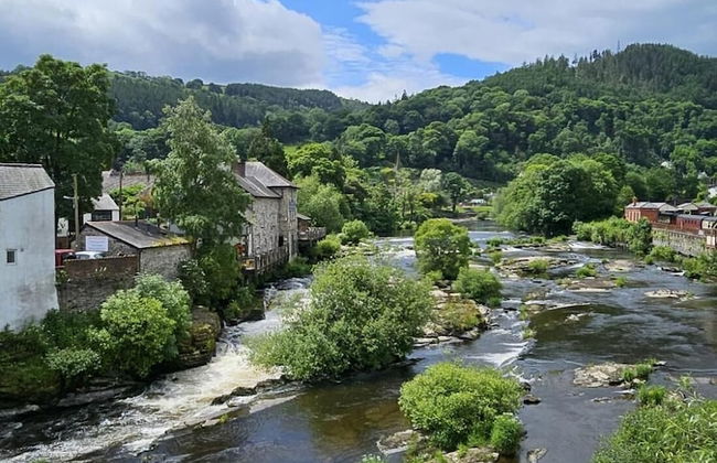 Llangollen Retreat With Stunning Views of the Castle - Foto 28