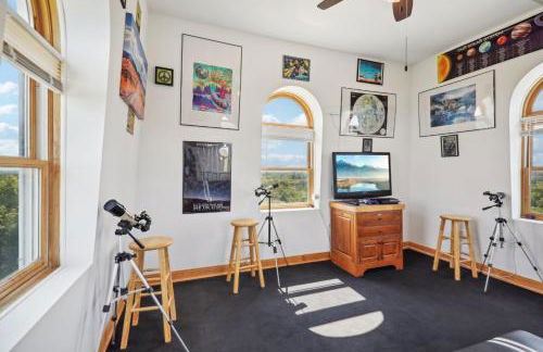 The Starlight Tower Manor, River, Arcades, Observatory, Theater - Foto 43