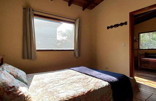 Casa com cachoeira-rio no quintal - Foto 9