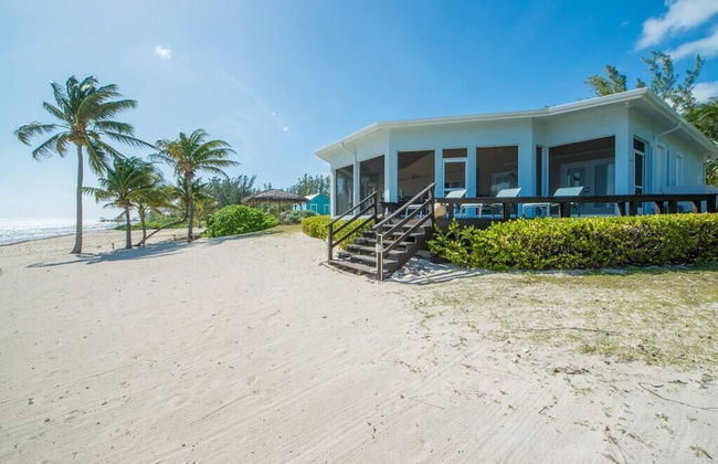 Peaceful Ocean Front Beach House in Bodden Town - Photo 12