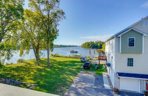 Canal-Front Waterford Apartment on Hudson River - Foto 19