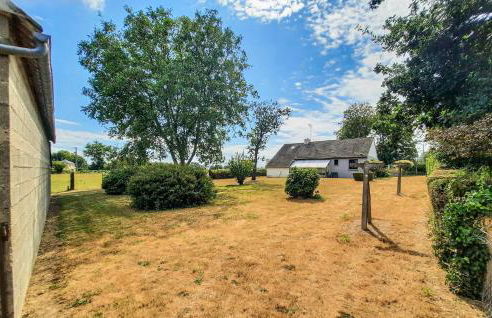 2 Bedroom Stunning Home In Bacilly - Foto 11