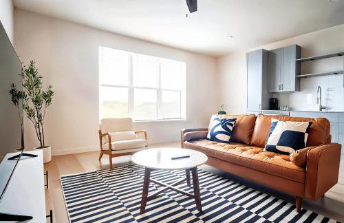 Boulevard Stays Stylish 1BR Stay Includes Pool Gym & Free Parking - Foto 4