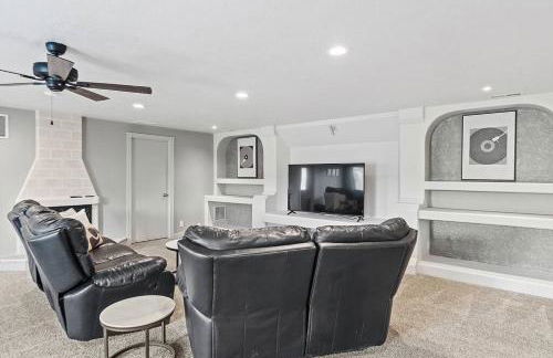 Modern Home-Garage-Scenic Patio - Foto 21