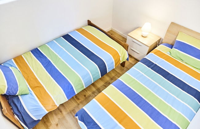 Two Bedroom Self Contained House - Photo 11