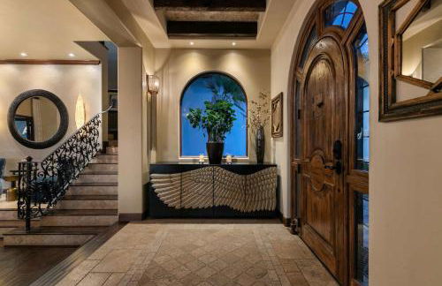 Timeless Spanish Villa with Panoramic Ocean Views - Foto 50