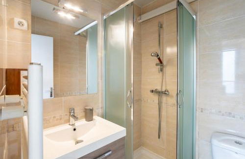 Le petit élégant, Parking Facile, GARE, Wifi - Foto 16