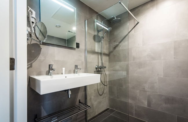 YAYS Amsterdam East by Numa - Photo 55