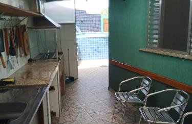 Casa com piscina , churrasqueira, Wi-Fi, em rua de Areia à 1km da praia, bairro sussegado, proíbido uso de som extremamente alto ideal para descansar - Foto 25