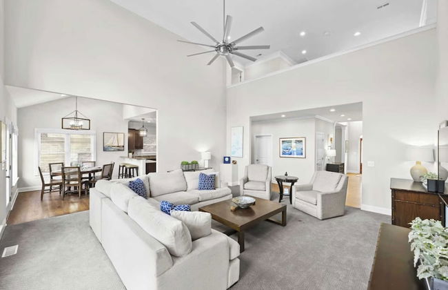 Lake Escape by Avantstay Lakefront, Private Dock - Foto 3