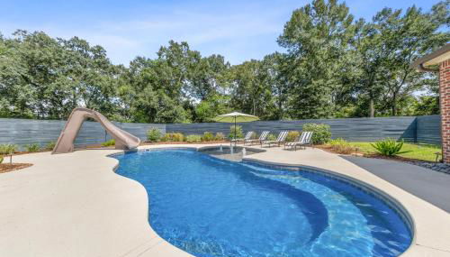 Gameday Getaway - Pool - King Bed - Sports Complex - Foto 4