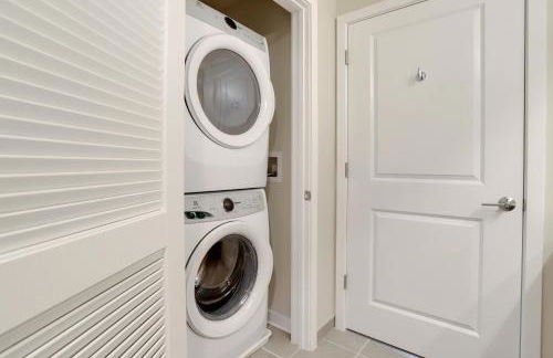 Live The Alexandria Exp From This Comfy Apt - Foto 35