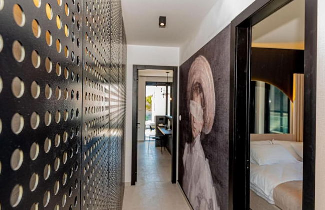 Luxury Contemporary Villa in Vodice With Pool, Sauna and Hot Tub - Foto 1