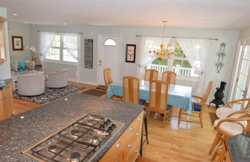 Carraig Mor Cottage - Beautiful House, Amazing Garden, Downtown Baileys Harbor - Foto 34