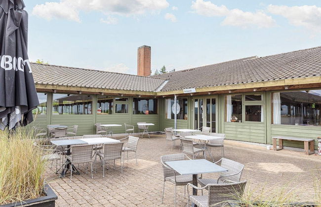 6 Person Holiday Home on a Holiday Park in Hanstholm - Foto 45