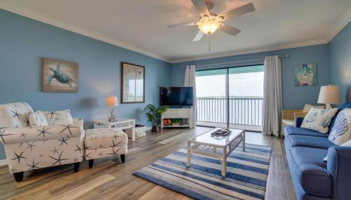 Perfect Beach Getaway with Bay Views & Boat Dock & Trailer Parking - Foto 2