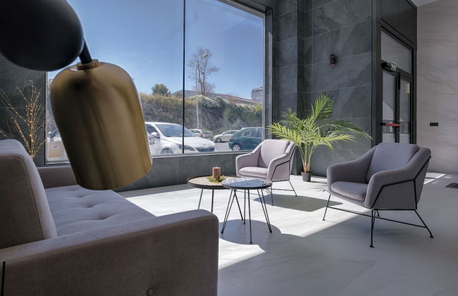 TH Apartments by Como en Casa - Photo 8