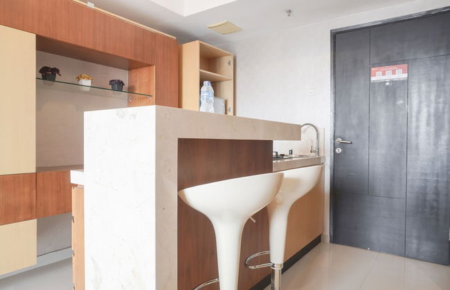 Nice And Comfort 1Br At The Wave Kuningan Apartment - Foto 5