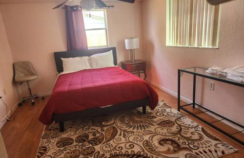 Spacious cozy 3 bedroom waterfront house at port Richey - Foto 7