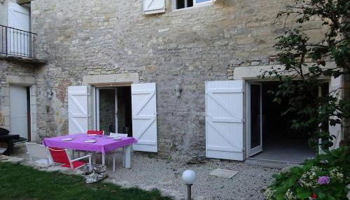 Maison du XVème au cœur du village médiéval - Foto 4