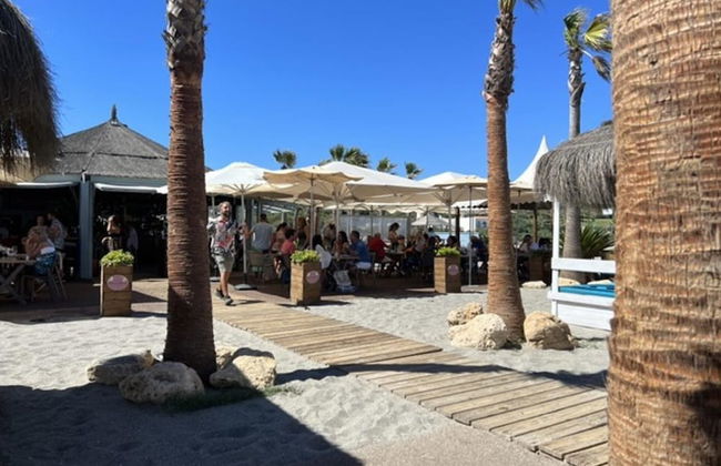 Luxury Villa in Perfect Location With sea Views - Foto 10