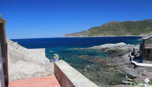 Waterfront Authentic Corsican house - Foto 1