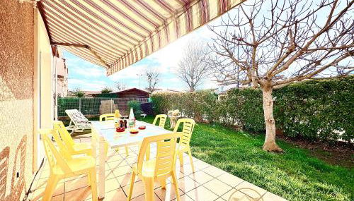 Villa Les Lauriers -3 Chambres, Climatisation, Terrasse, Jardin, BBQ & Plancha- SUDSEJOURCONCIERGERIE - Foto 5, Garden