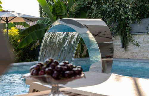 Luxury White Sails Villas with a Multi Sport Court and Sea View - Photo 71