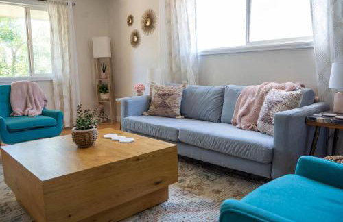 Turquoise Twin ★Vacation COS★3 King Beds★Near AFA - Foto 43