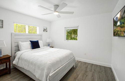 Naples Escape with Furnished Patio and Private Pool! - Photo 14