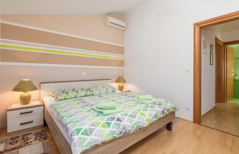 4 Bedroom Amazing Home In Garica - Photo 27