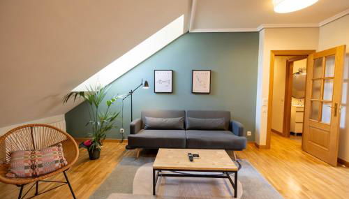 Atuaire Home La Merced en el centro histórico de Burgos PARKING INCLUIDO - Foto 4